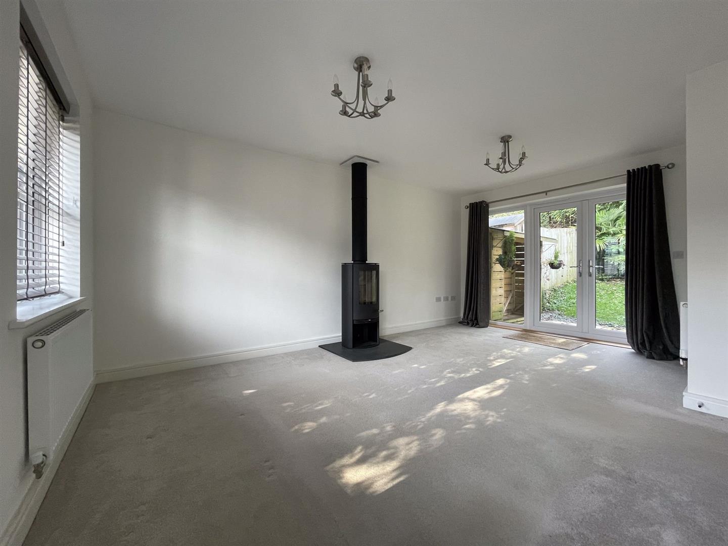 3 bed property in College Green, Penryn